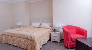 Гостиница Travel Пермь Двухместный номер «Комфорт» с 1 кроватью или 2 отдельными кроватями-2
